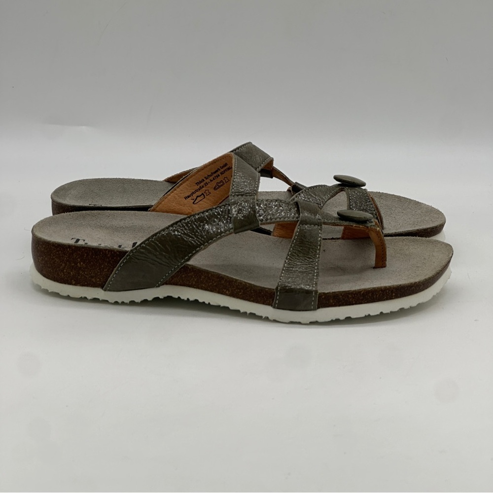 Think Sandals. Size 11